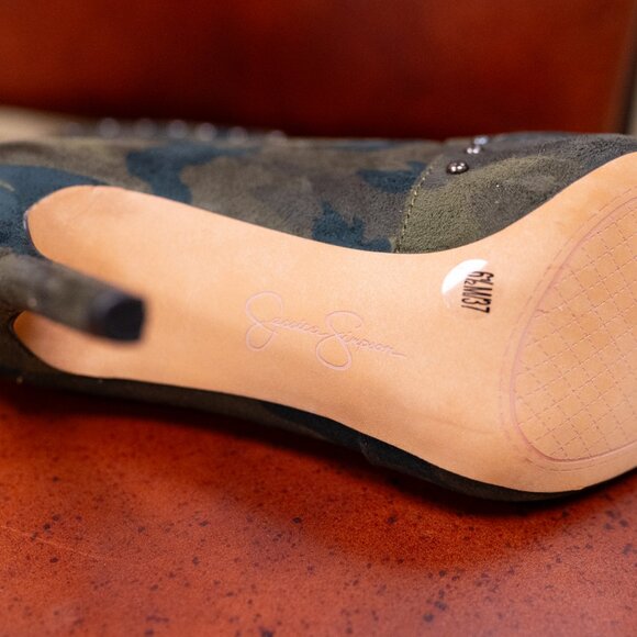 Jessica Simpson Camouflaged Pixillez High Heel Booties Size 6.5 - Picture 4 of 4